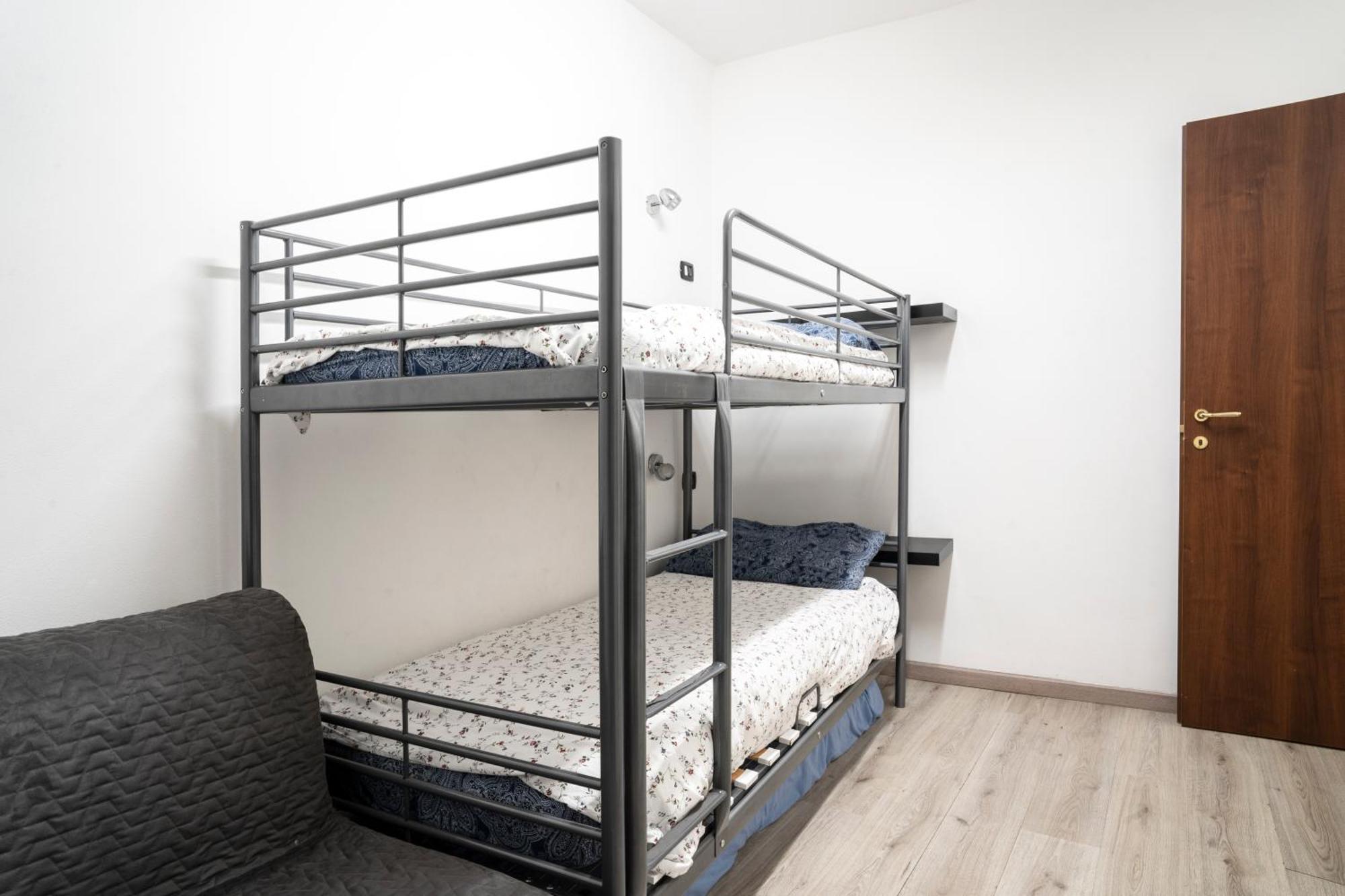 Houseingenoacenter Parking Διαμέρισμα Εξωτερικό φωτογραφία